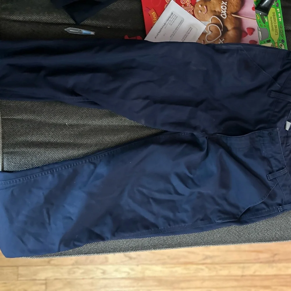 Men's Black Cargo Pants - Picture 9 of 10